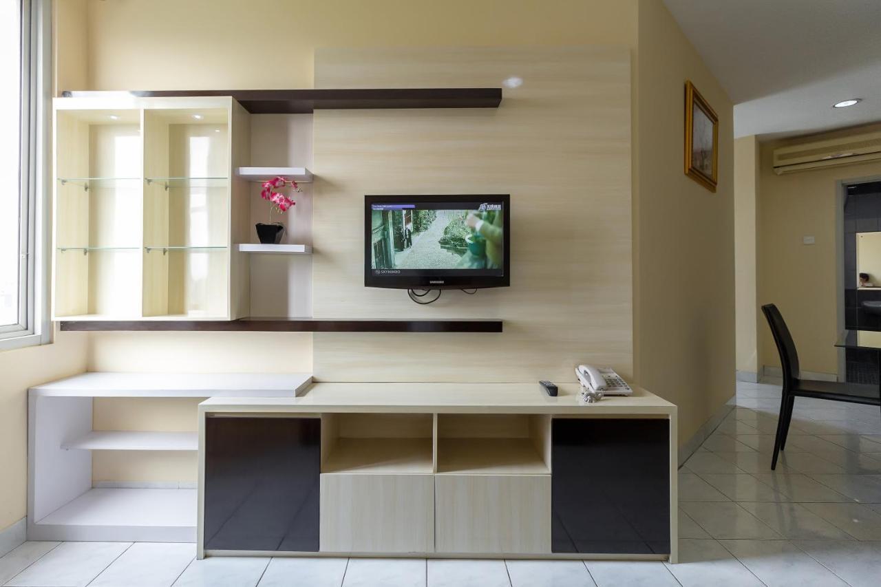 Hotel Golden Sky Pluit Yakarta Exterior foto